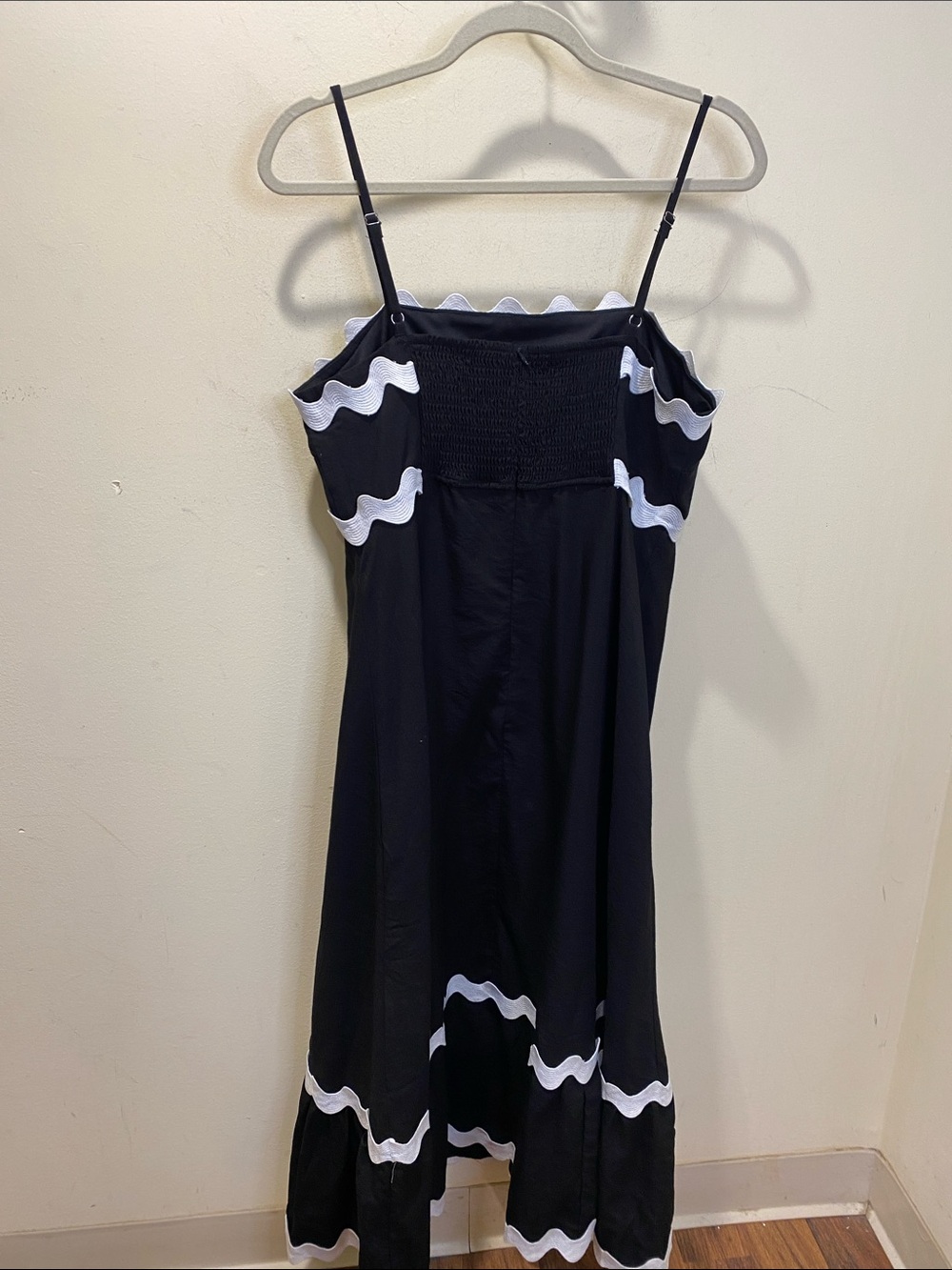 KIRUNDO  Black Dress with White Ric Rac Trim Spaguetti Straps Sz L - Picture 9 of 10